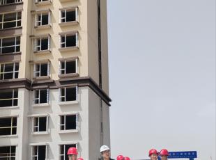 公司副总经理杨兴鸿赴兰州公司宏远翡翠城项目开展复工复产专项检查